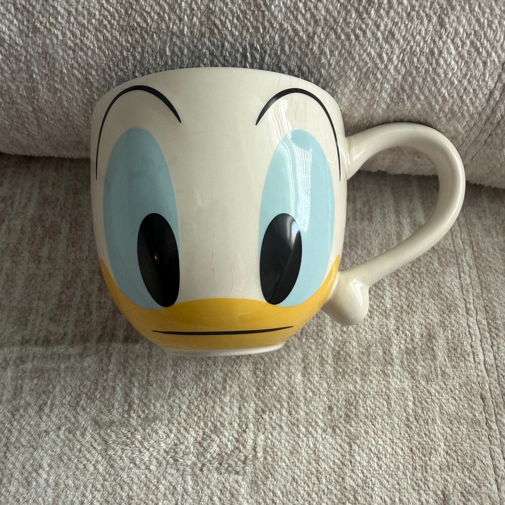 Disney Parks Donald Duck Big Face Ceramic Coffee Mug Blue Signature Cup